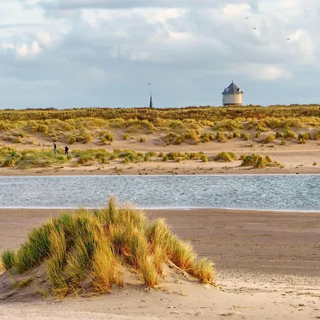 Daire In Belgium With Side Sea View
